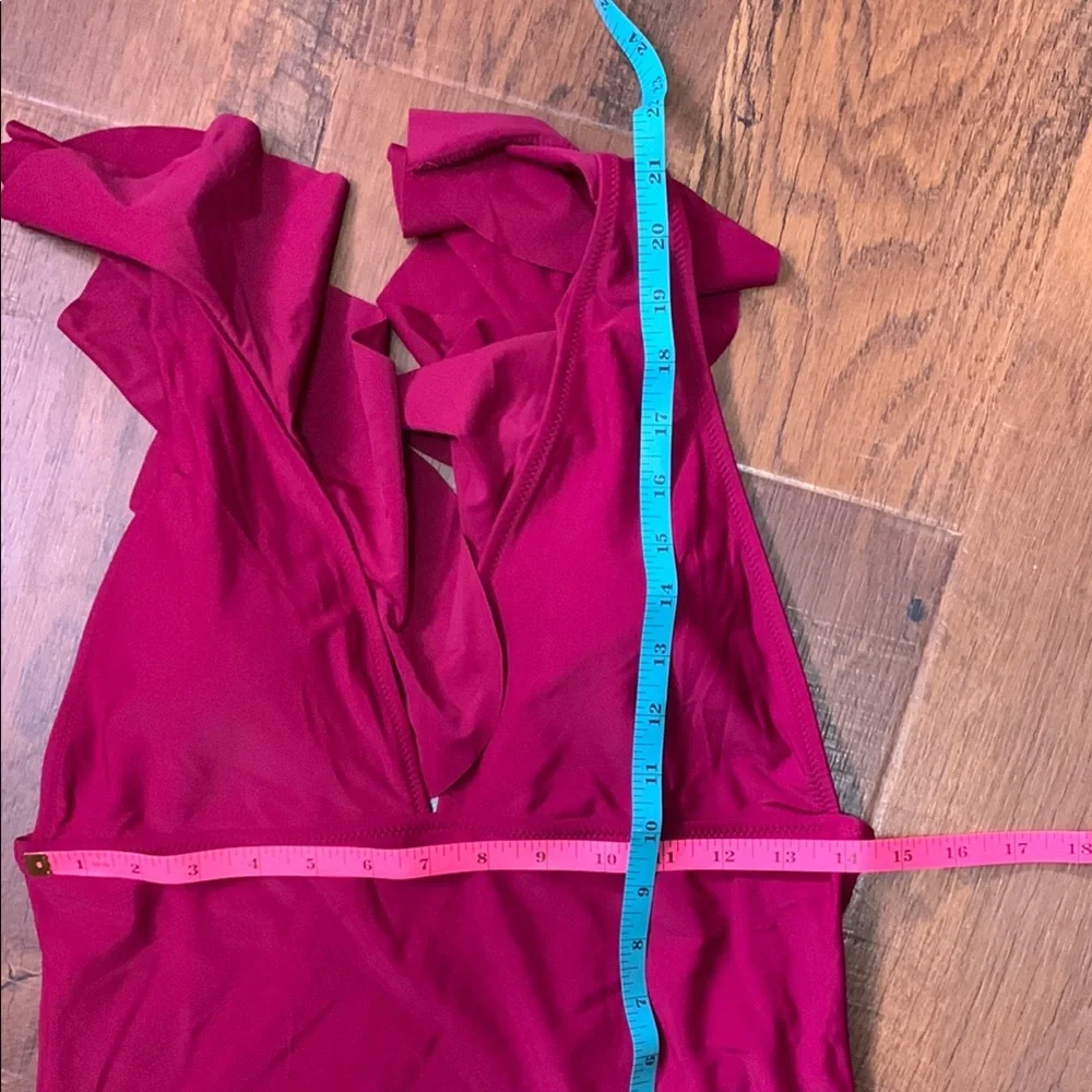 Elegant Pink Ruffle Bikini Set - Picture 6 of 6